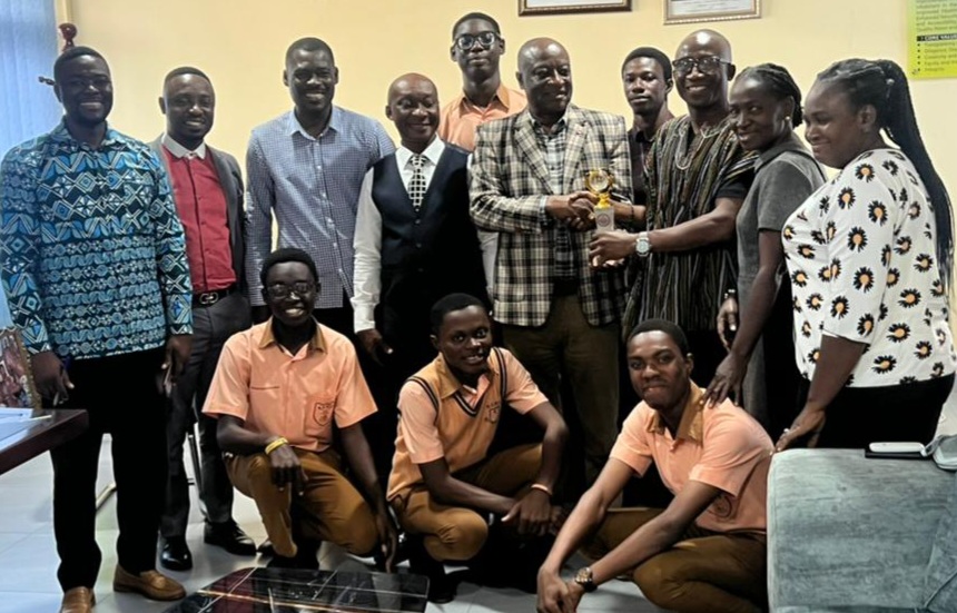 Debate Champions, KUHIS, Presents Trophy To Asokwa MCE