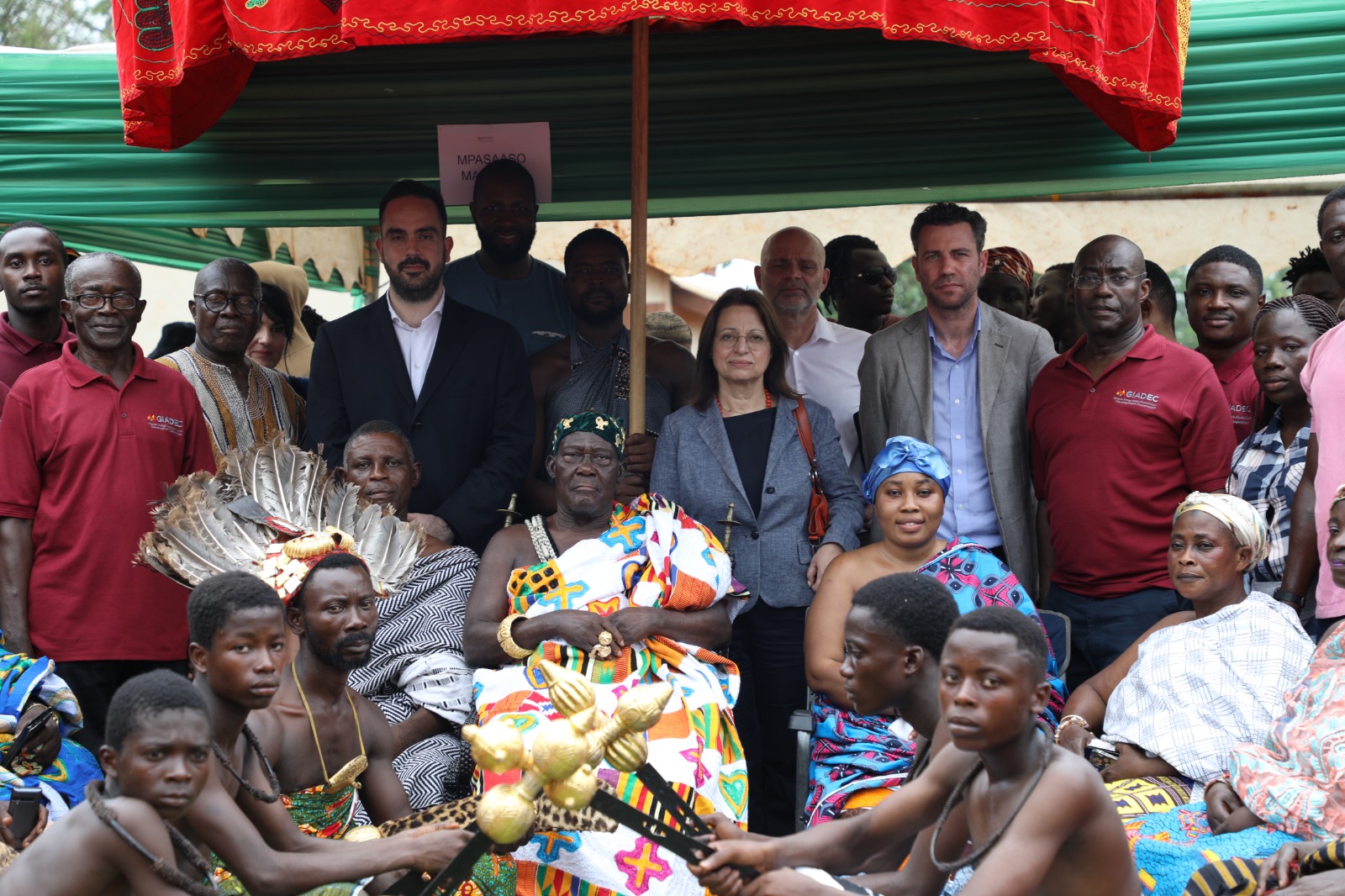 Chiefs & People of Nyinahin-Mpasaaso hold durbar to welcome GIADEC & Mytilineos