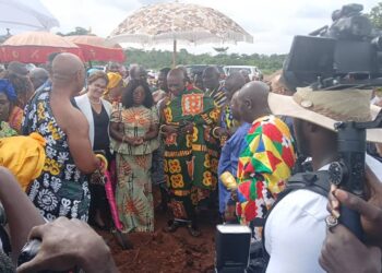 Otumfuo Cuts Sod For Construction Of Cancer Excellence Center At Kwaso