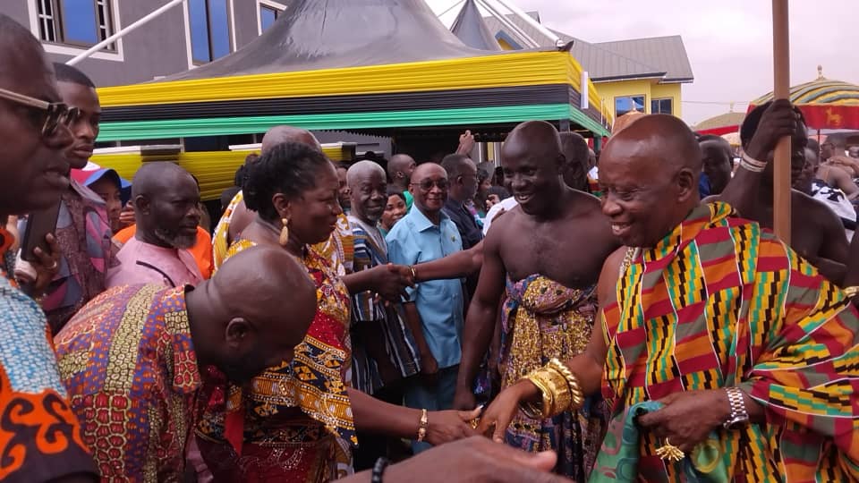 Asokwa MP Commends Kaasehene For Constructing Health Center…Supports With items