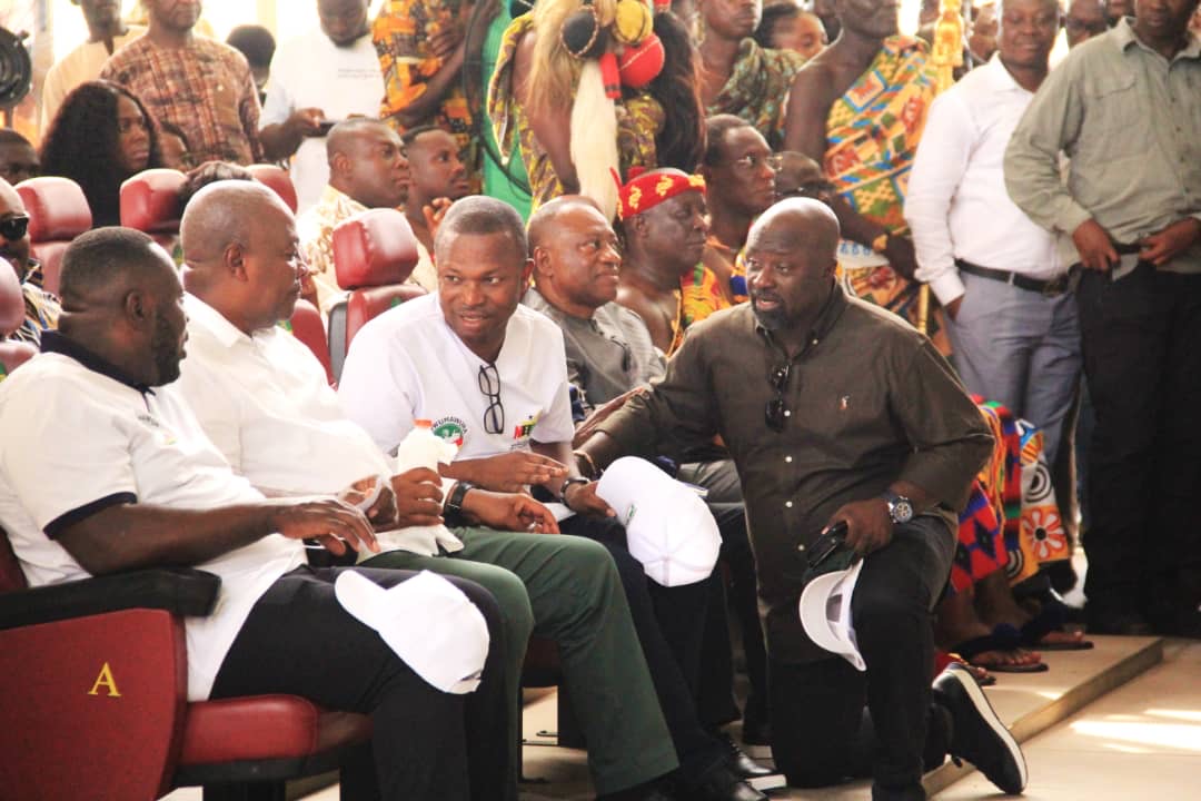 Mahama Launches “Adwumawura” Programme In K’si