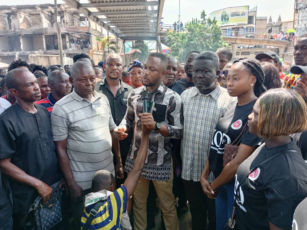KOD Foundation Donates 50 Bags of Cement, GH10K To Bluelight Fire Victims