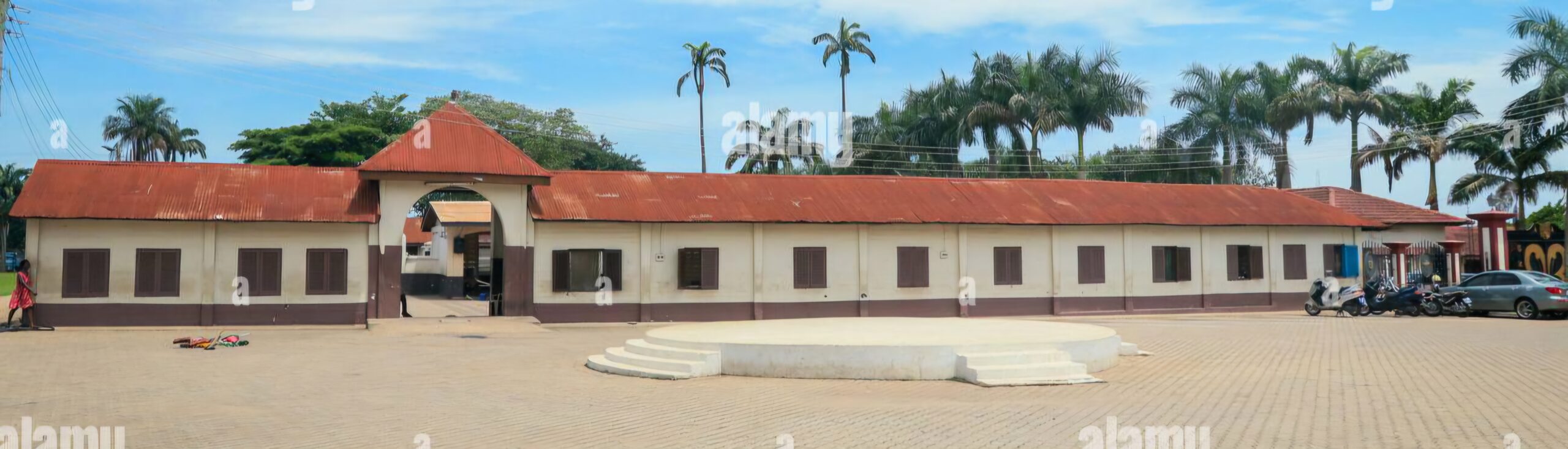 Tight security at Manhyia as Otumfuo starts Bawku peace talks