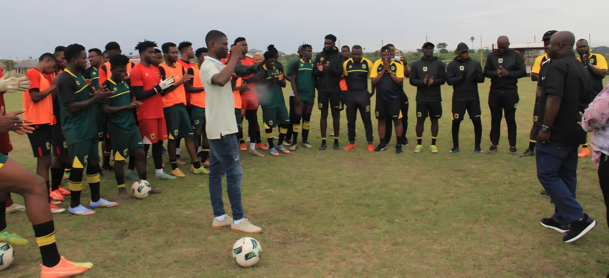 K’si Mayor storms Kotoko training grounds with winning bonus promise against Hearts on Sunday