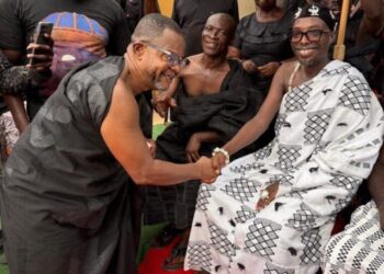 Newly Installed Chirapatre Nkosuohene Promises To Prioritse Education, Infrastructure Development