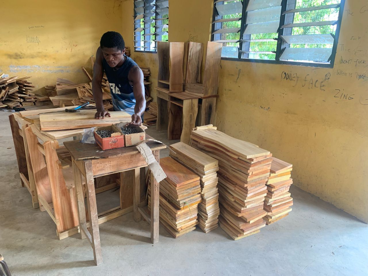 Lawyer Kwabena Boateng Provides 200 Desks To Onwe SHS…Form 1 Students Excited