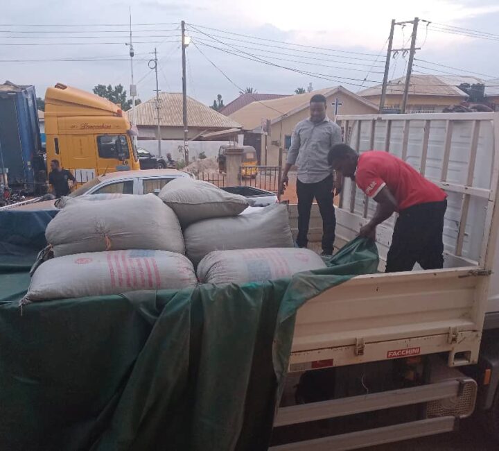 2 grabbed for smuggling cocoa beans