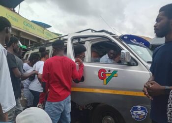 Mixed reaction to transport fare reduction order