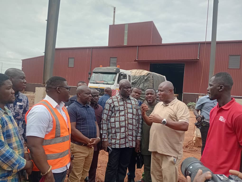 Agric Minister Pledges Support for Local Poultry Producers