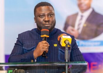 Minister Calls For Calm In Tontokrom…Assures Chiefs, Youth of Solution To Impasse