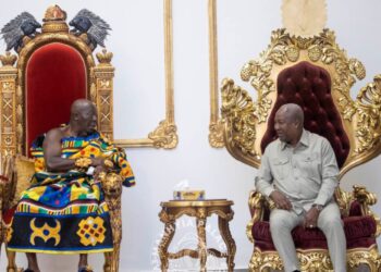 FB_IMG_1762633385115 GJA Honours Otumfuo Osei Tutu II for Outstanding Contributions