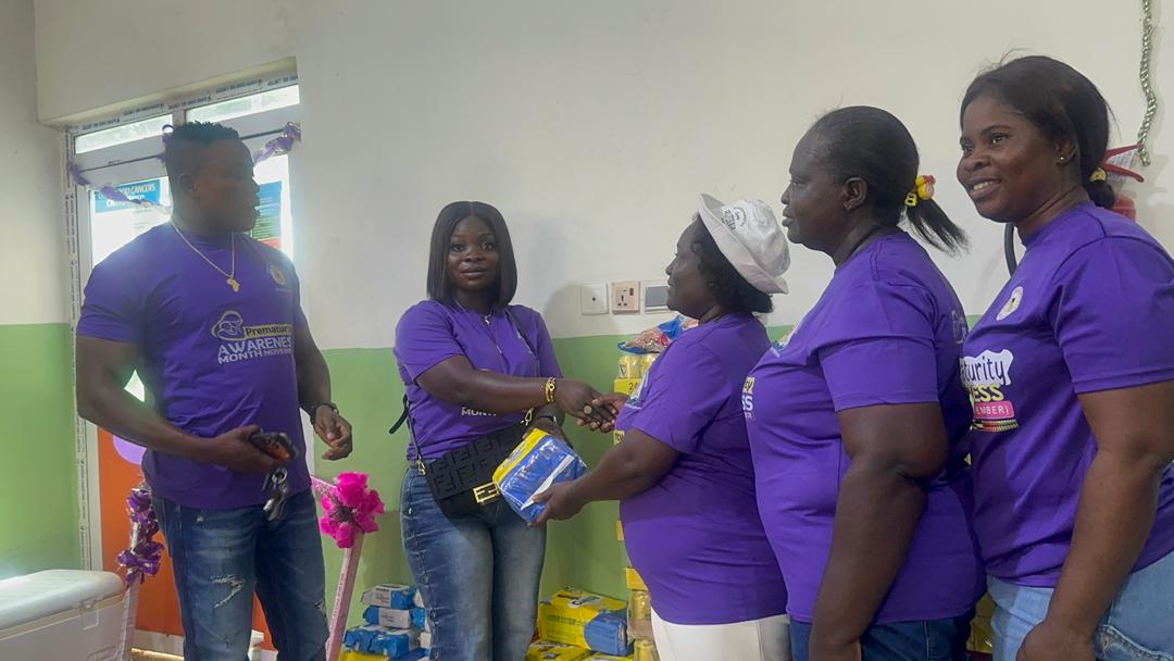 IMG-20251121-WA0429 Philanthropist donates sanitary & other items to Nkawie-Toase Hospital