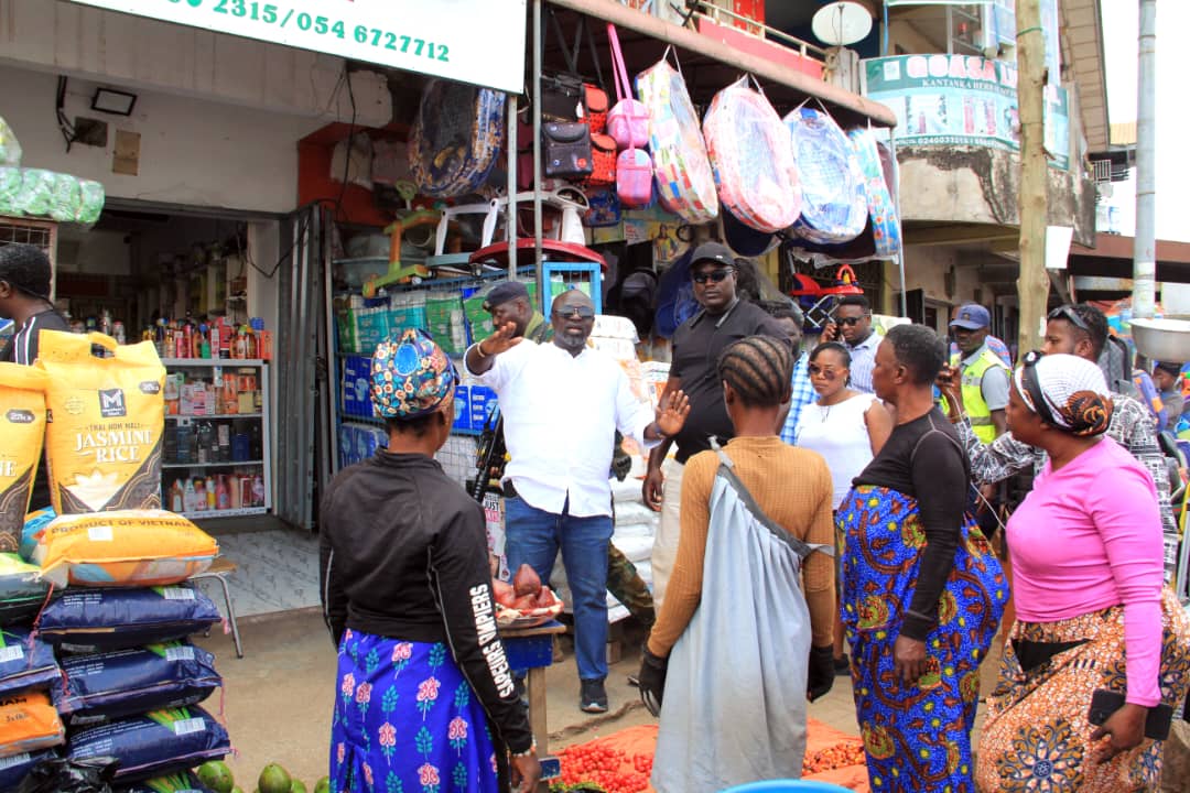 IMG-20251125-WA0231 KMA to enforce street regulations in Bantama