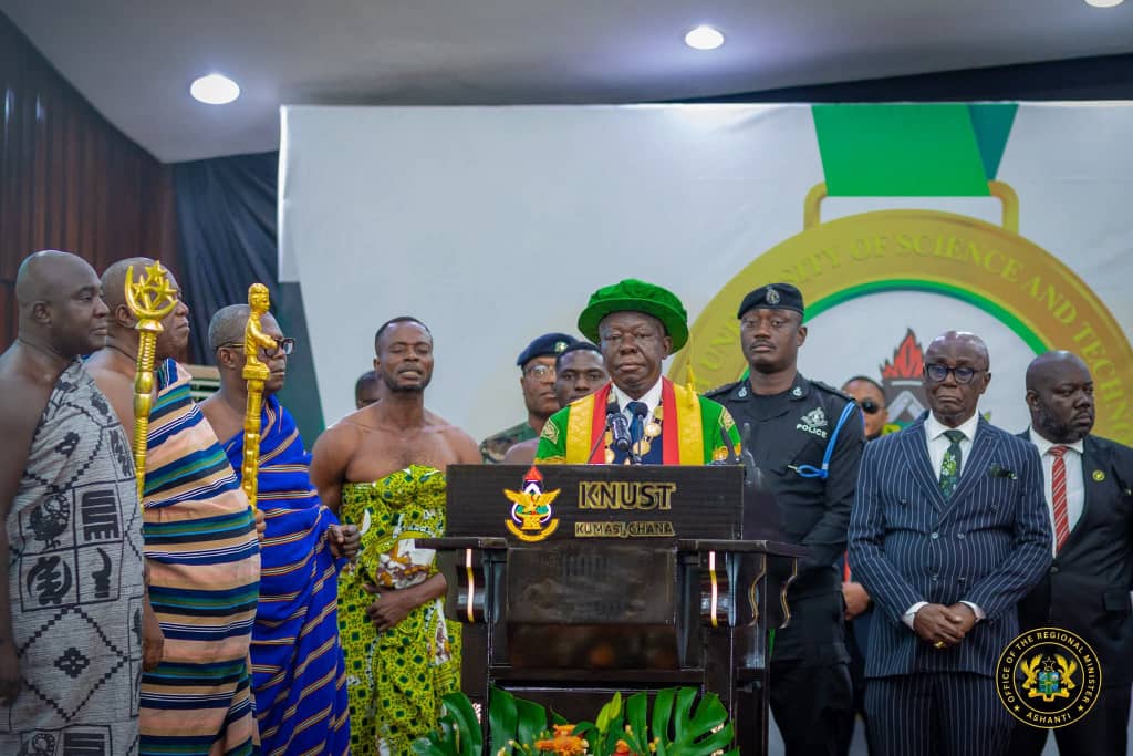 Otumfuo Praises Government’s Commitment to KNUST Teaching Hospital