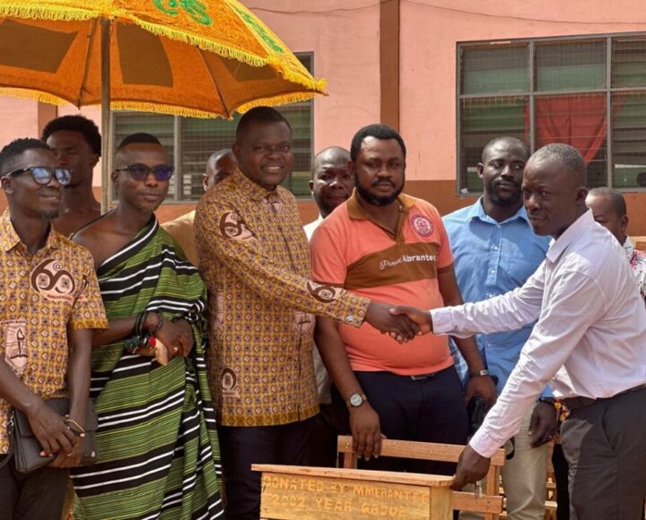 IMG-20251216-WA0323 KUHIS 2002 Group presents 100 desks to headmaster