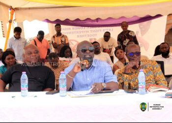 IMG-20251216-WA0358 KMA Boss engages residents on local governance