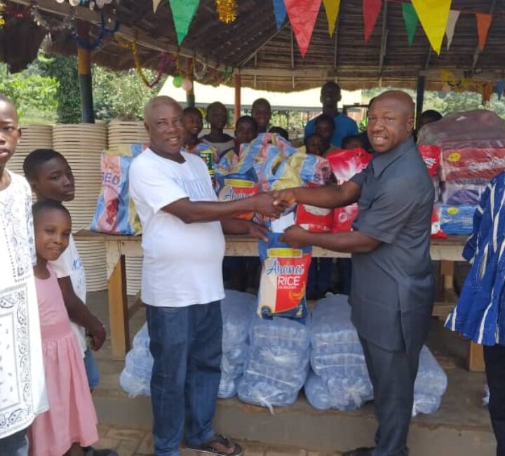 IMG-20260101-WA0465 “It is a Delight to Share My Blessings with the Needy” — Dr. Francis Adomako