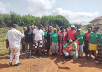 IMG-20260109-WA0354 NDC Youth Organiser leads branch executives to clean-up abandoned Afari Military Hospital