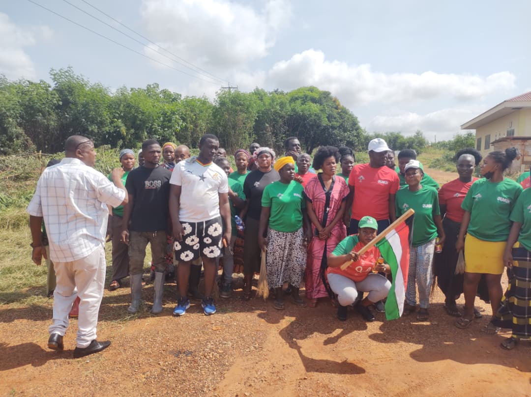 NDC Youth Organiser leads branch executives to clean-up abandoned Afari Military Hospital