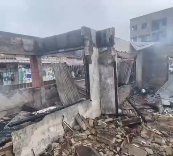 Screenshot_20260714_141833_WhatsAppBusiness Fire Roasts Boy, 15
