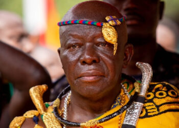 56215921.295 Otumfuo storms US