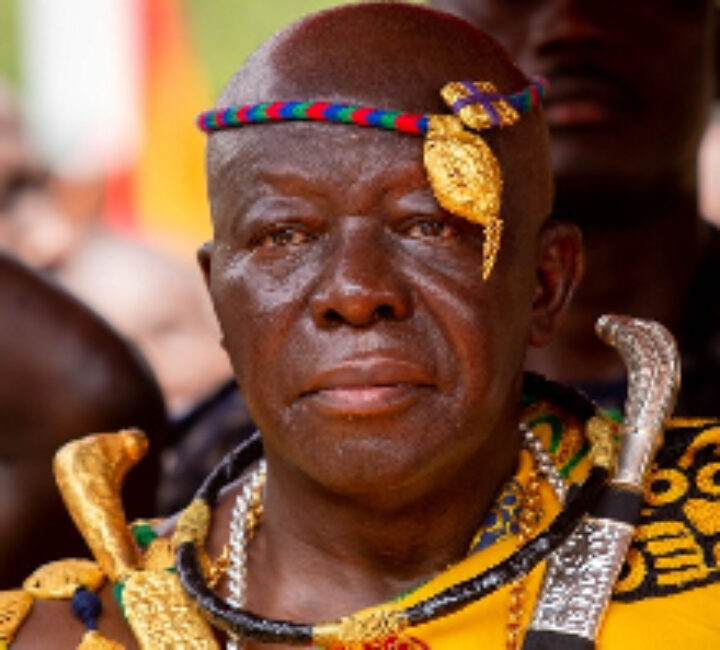 56215921.295 Otumfuo storms US