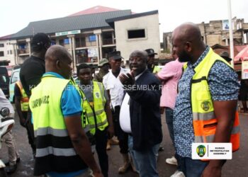 IMG-20261007-WA0302 KMA Boss defies rain, storms transport stations over unapproved fares