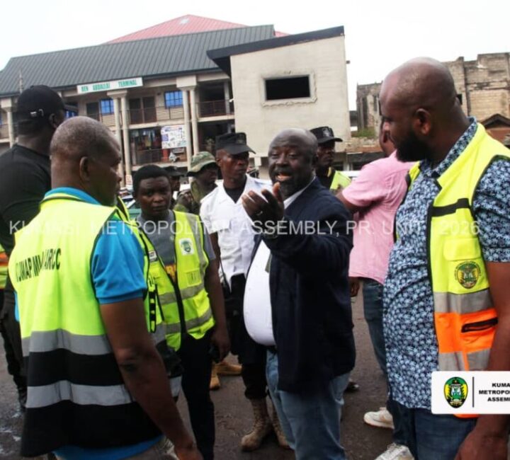 IMG-20261007-WA0302 KMA Boss defies rain, storms transport stations over unapproved fares