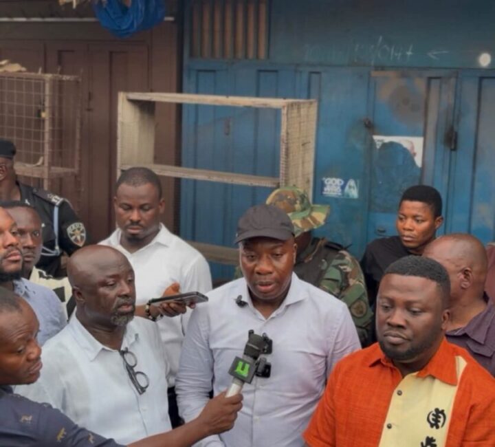 IMG-20261010-WA0401 Local government minister visits Aboabo Station ‘Nkoko Adwasuo’ market fire victims